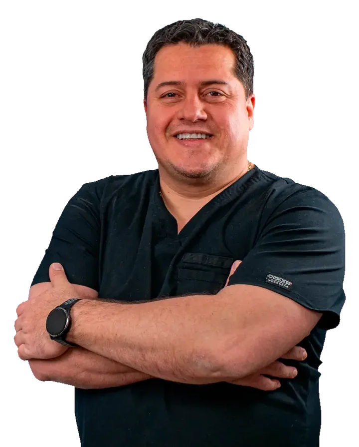 Dr. Roy Acosta Valerín, otorrinolaringólogo especialista en rinoplastia en Costa Rica